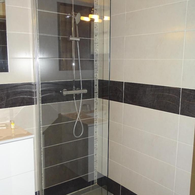 Auberge de la Fadaise - Chambre Triple - Vue sur Jardin - 1