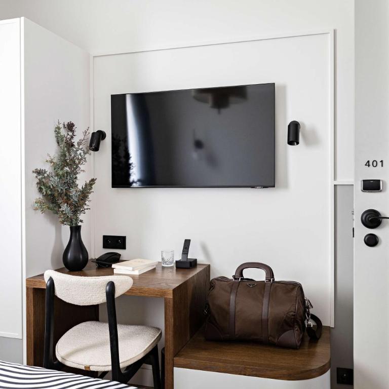 Best Western Premier The Blake Paris Gare Saint Lazare - Chambre Familiale avec Chambres Communicantes - Non-Fumeurs - 3
