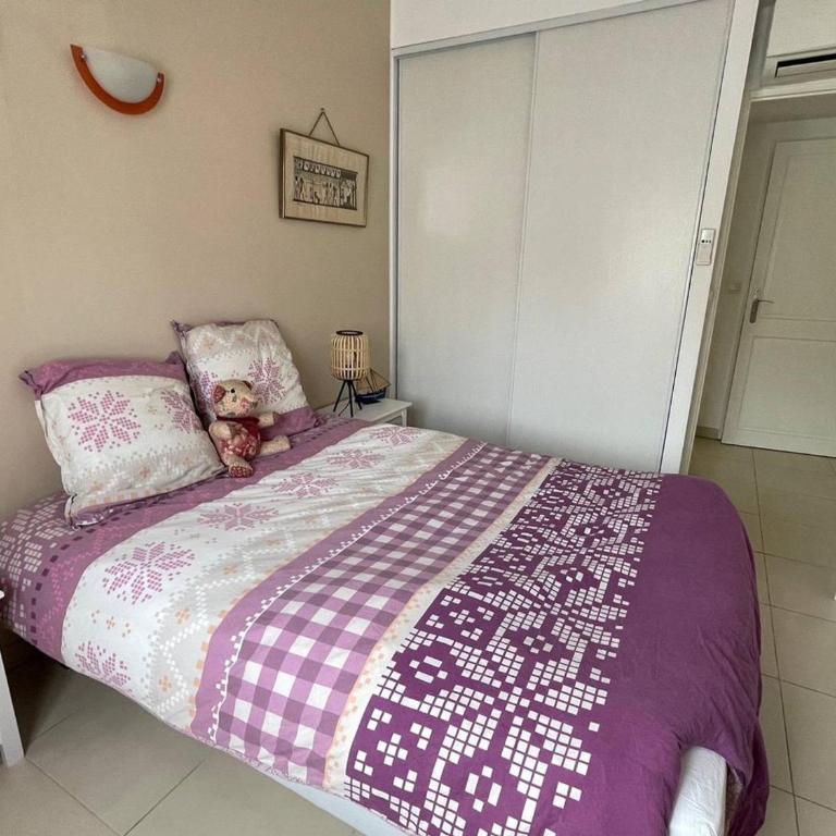 Appartement 2 chambres + mezzanine, proche plage, climatisé, terrasse, parking réservé - FR-1-768-61 - Appartement - 6