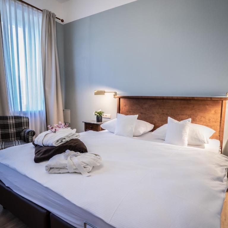 Alpenstadthotels - Doppelzimmer im Nebengebäude Villa Erika - 3