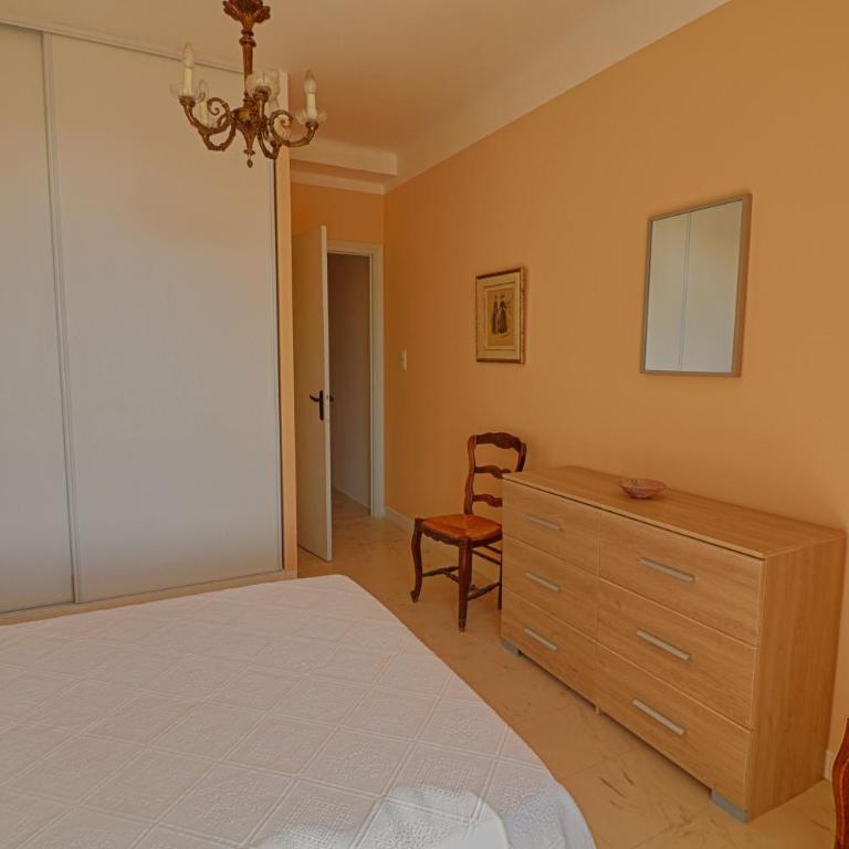 Appartement centre ville Les Pins Ajaccio - Appartement - Vue sur Mer - 2