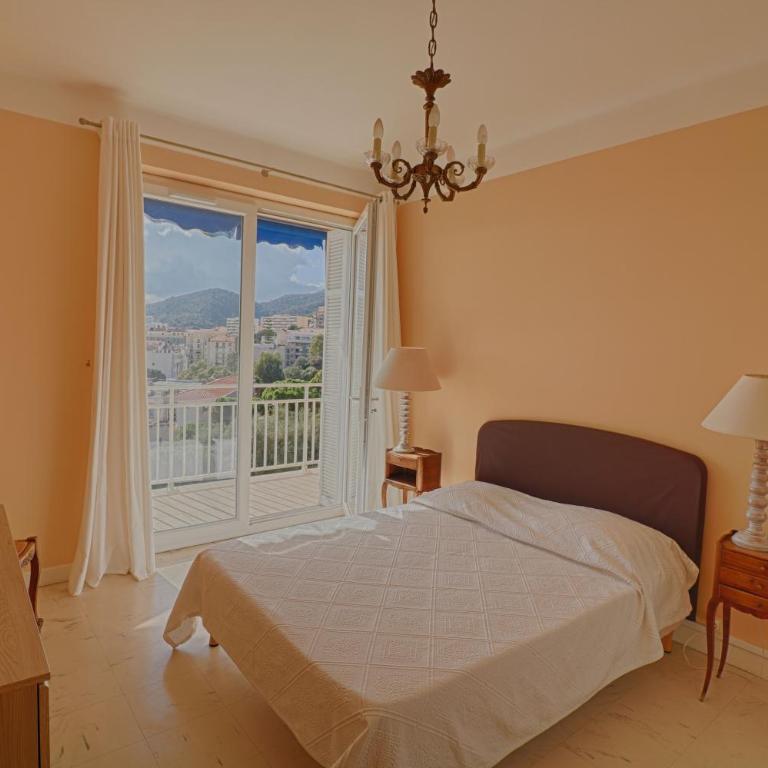Appartement centre ville Les Pins Ajaccio - Appartement - Vue sur Mer - 4