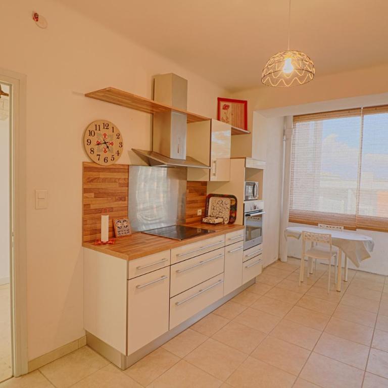 Appartement centre ville Les Pins Ajaccio - Appartement - Vue sur Mer - 6
