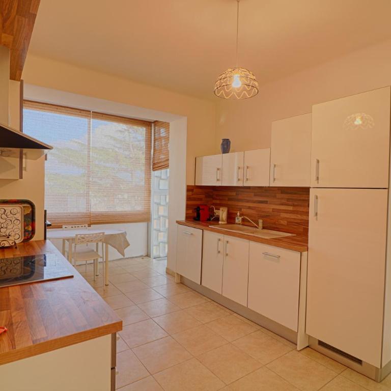 Appartement centre ville Les Pins Ajaccio - Appartement - Vue sur Mer - 10