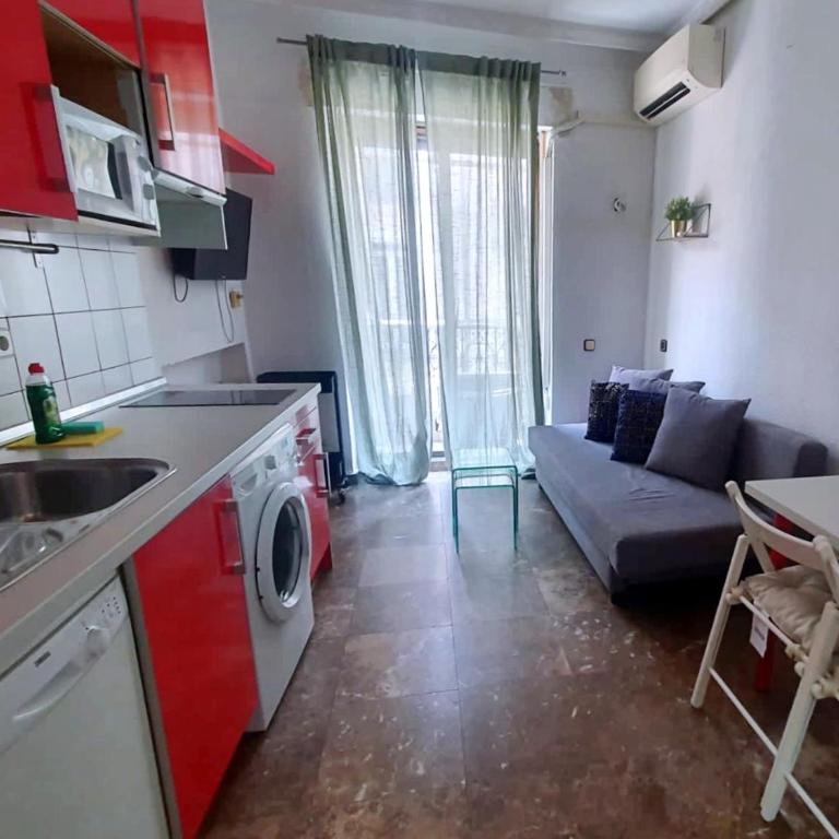 Apartamentos EconoStay Fuencarral - Estudio con balcón - 1