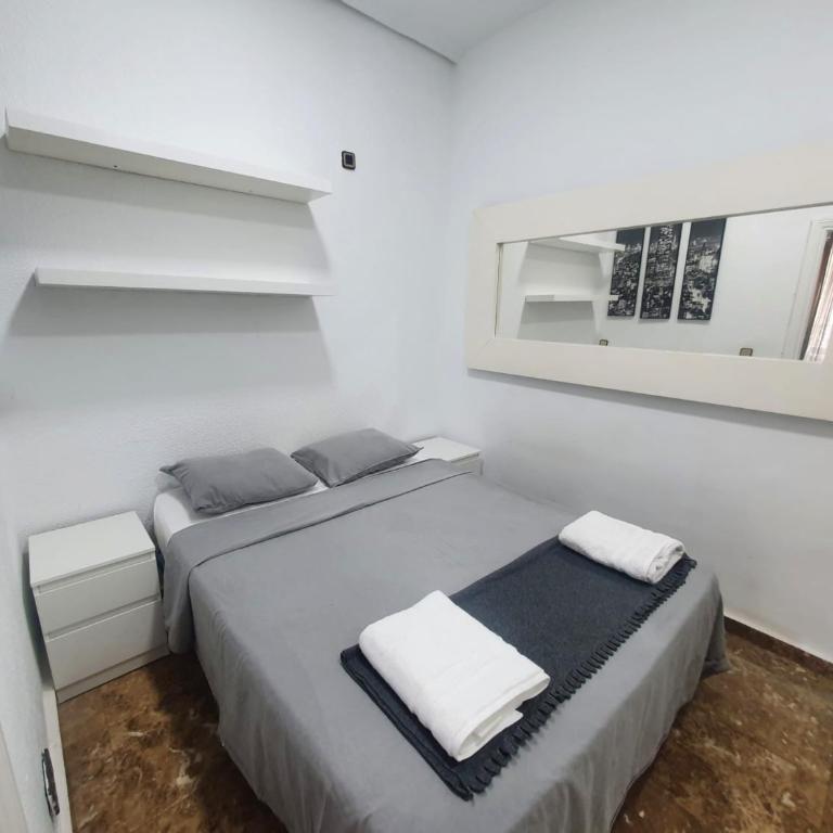 Apartamentos EconoStay Fuencarral - Estudio con balcón - 3