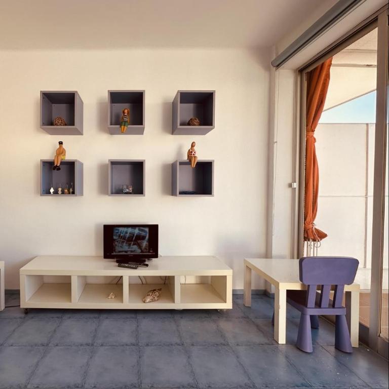 LETS HOLIDAYS Apartment with terrace near beach 2 - Apartamento - 9