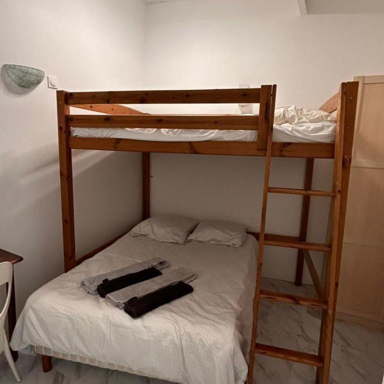 Bed and breakfast chez l'habitant - Chambre Double Économique sans Fenêtre - 5