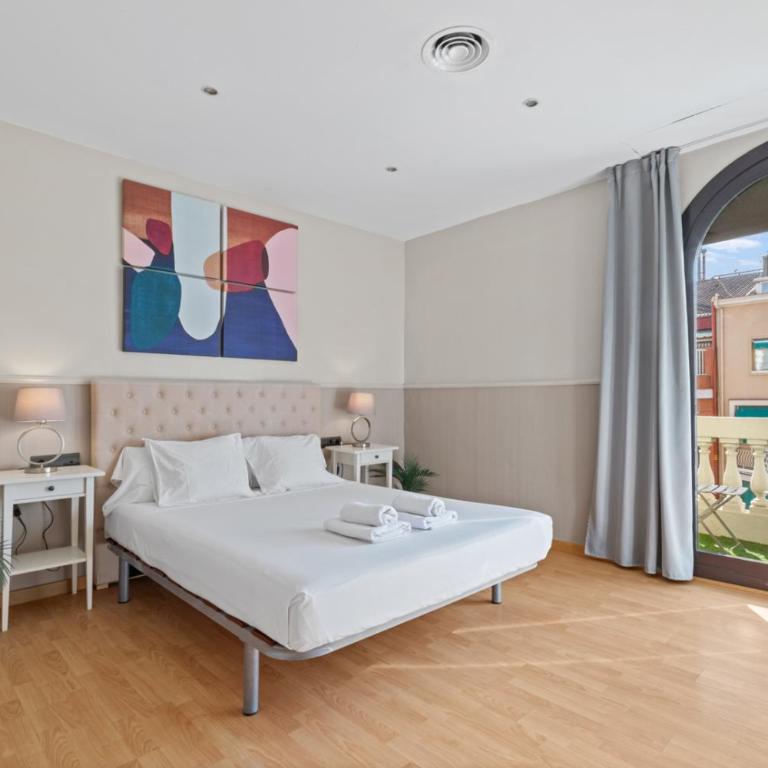 Suite Home Sagrada Familia - Apartment with Balcony with Sagrada Familia View - 17