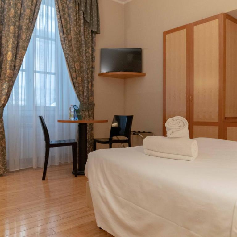 Hotel Bologna - Chambre Double Économique - 9