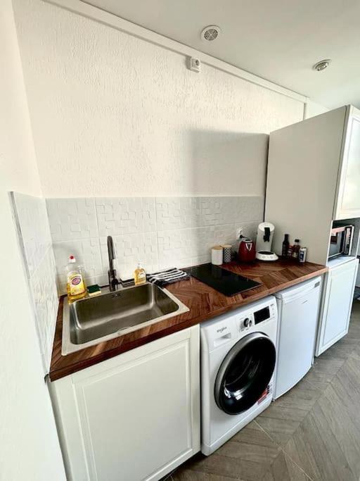Très grand studio à deux pas de la place de Jaude Puits Artesien - Appartement 1 Chambre - 13