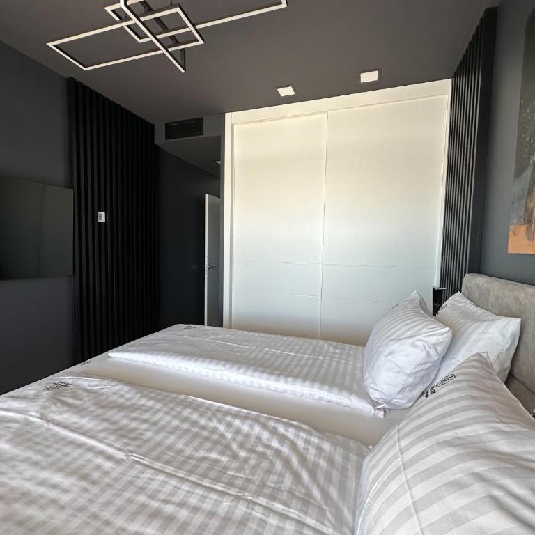 SUNSET CLIFFS VIP APARTMENT - Apartamento - 50