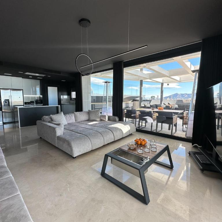 SUNSET CLIFFS VIP APARTMENT - Apartamento - 80