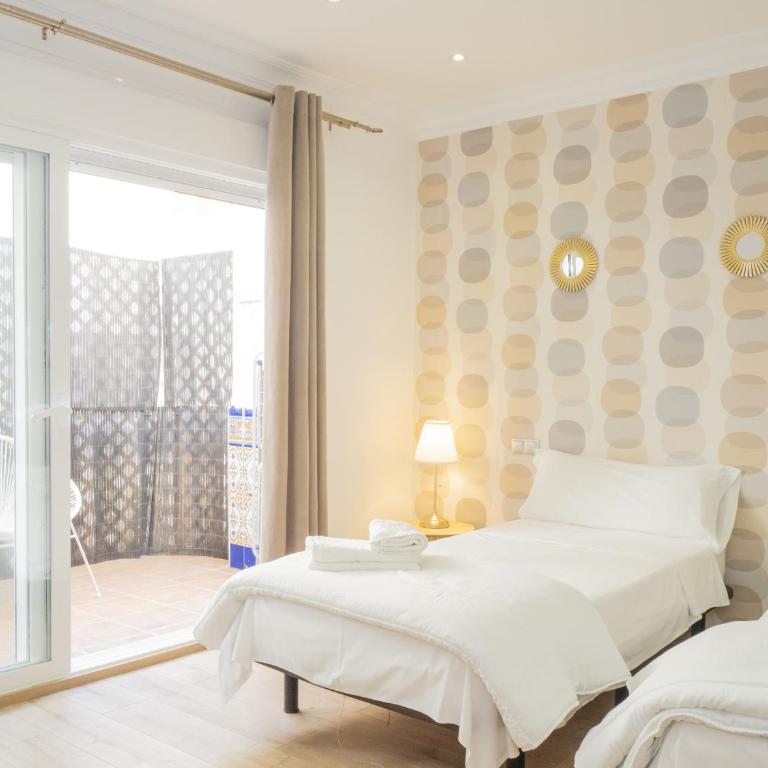 Cubo's Beach Side Apartment at La Cala - Apartamento - 28