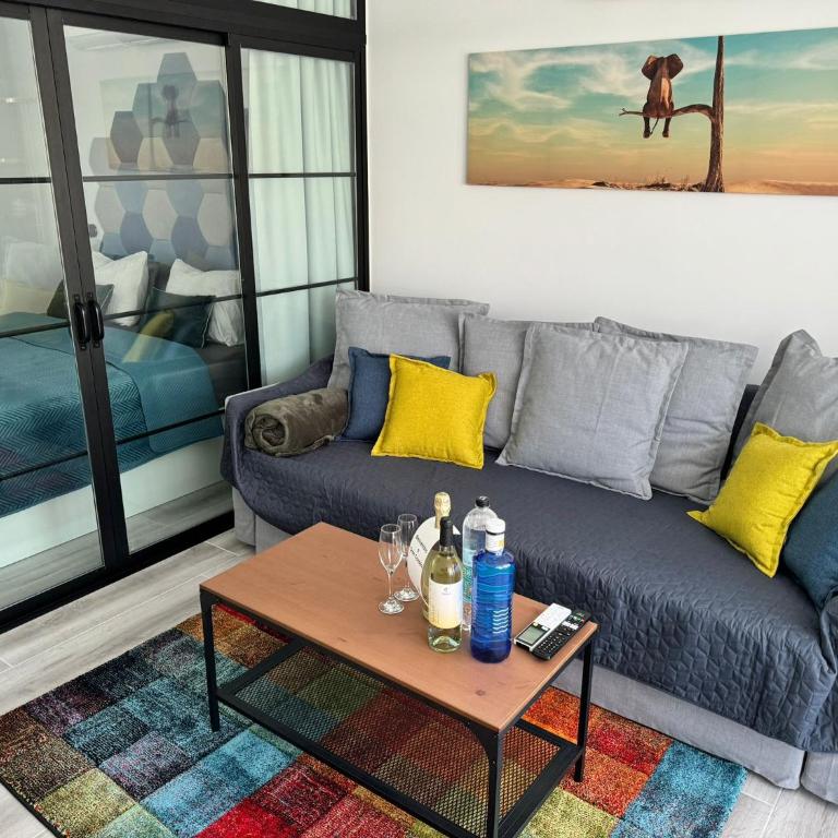 Modern premium apt-Europa Apartamentos near CCYumbo - One-Bedroom Apartment - 57