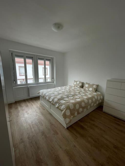 Mulhouse, Urban Family Nest - Apartment mit 2 Schlafzimmern - 7
