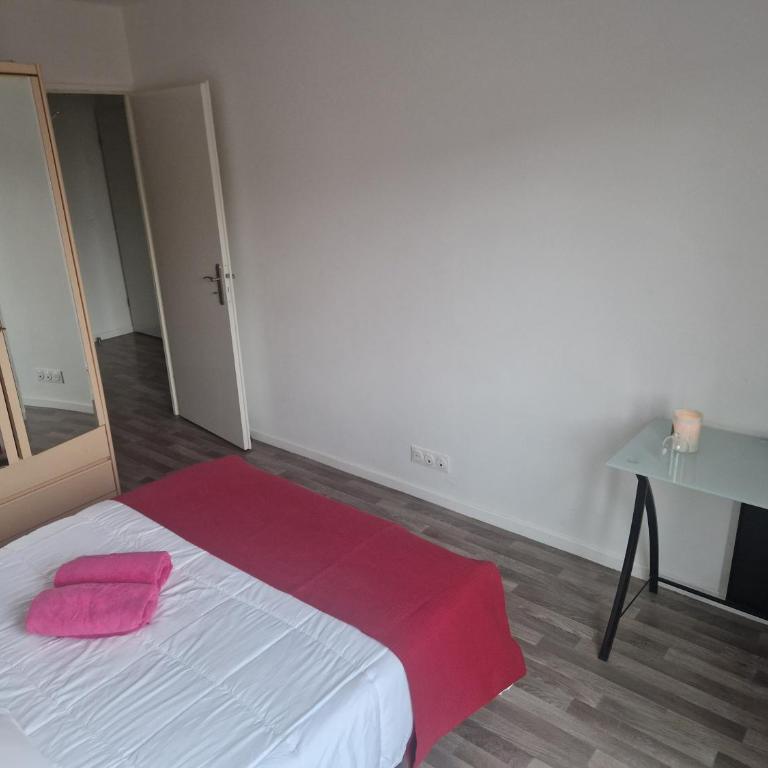 Chambre Double a proximité de Paris - Habitación Doble - 2