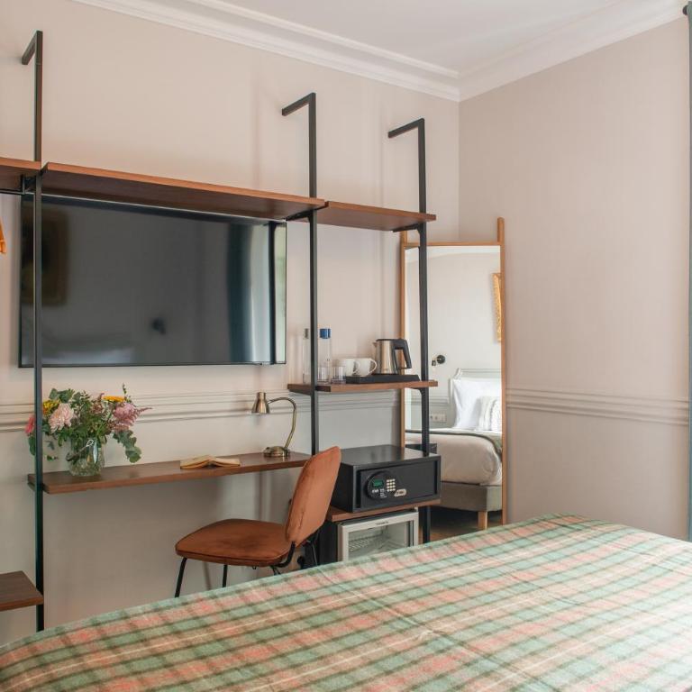 Hôtel De La Porte Dorée - Chambre Double Premium - 8
