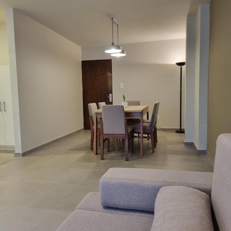 HERMOSO - CATEGORIA Departamento 90 m2 CENTRO con COCHERA opcional - Apartamento de 2 dormitorios - 9
