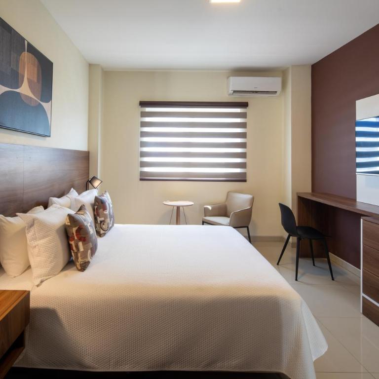 Equipetrol Suites apart hotel - Suite con cama grande - 5