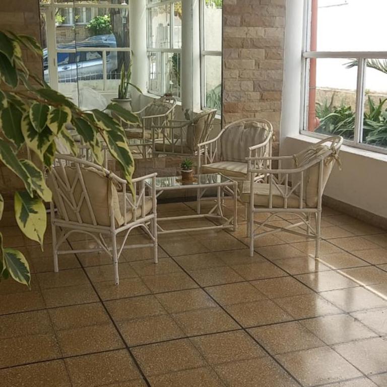 Playa Grande 2 ambientes en Peña y Alem, solo familias y parejas - Apartamento de 1 dormitorio - 8