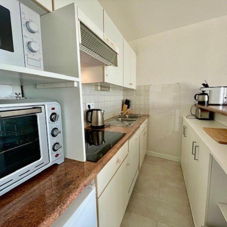 Quiberon: Duplex 2 pièces 50m², vue mer, parking, wifi - FR-1-478-268 - Appartement - 3