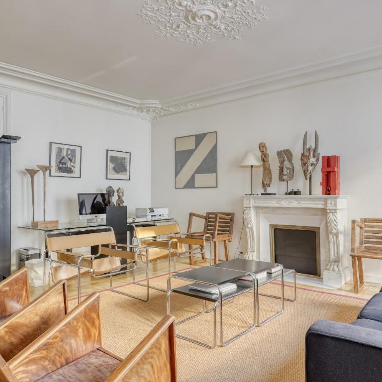 Gorgeous and large flat in the heart of Paris 09 - Apartamento Superior - 2