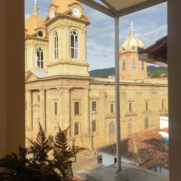 Apartamento con espectaculares vistas en el centro histórico - Apartamento de 2 dormitorios - 25