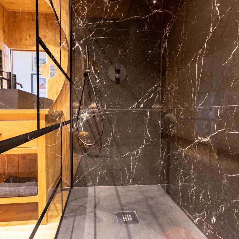Le petit Paradis, chalet au coeur des 3 vallées - Chalet - 9