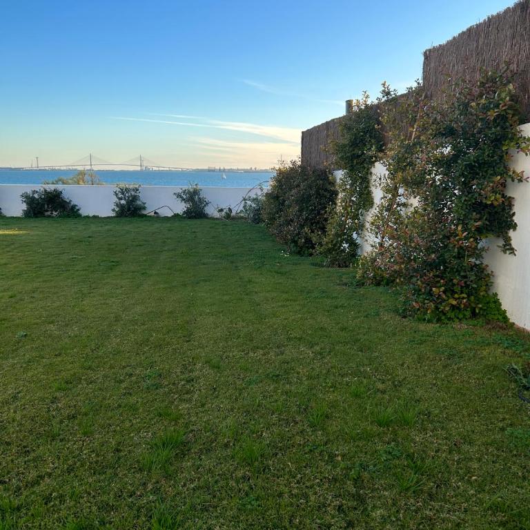 Santa Catalina primera línea de mar con vistas a Cádiz - Apartamento de 3 dormitorios - 26