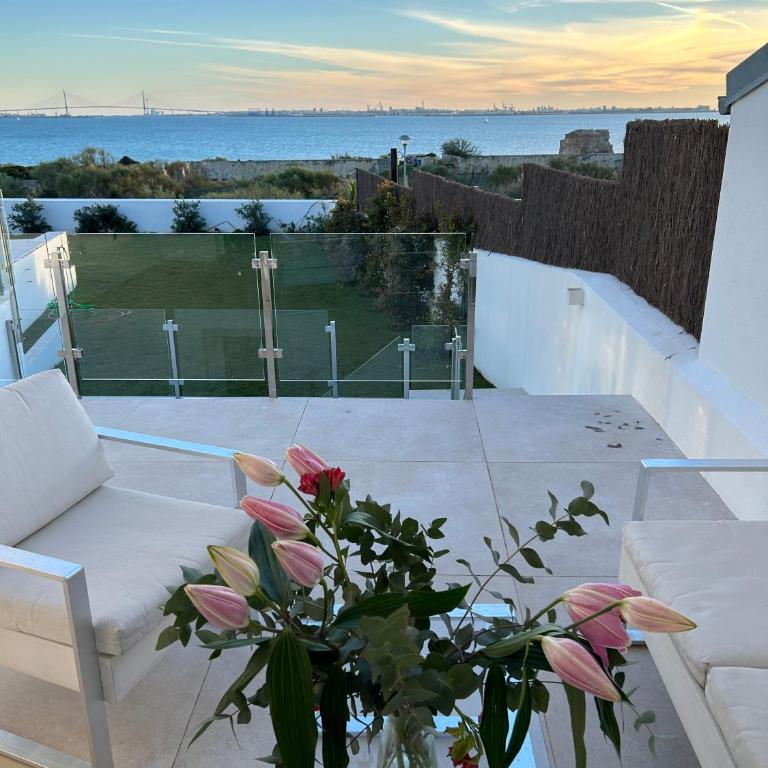 Santa Catalina primera línea de mar con vistas a Cádiz - Apartamento de 3 dormitorios - 12