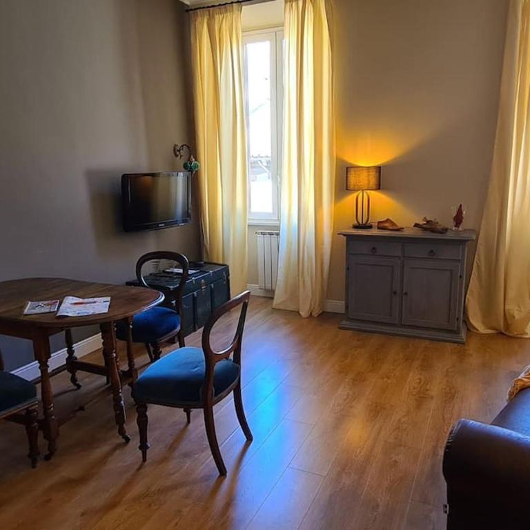 CAMERA con VISTA - Appartamento con 1 Camera da Letto - 4