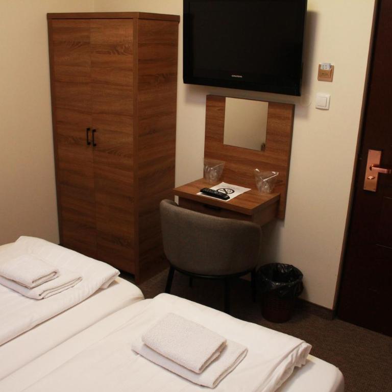 Vila Astonia - Twin Room with Bathroom - 4