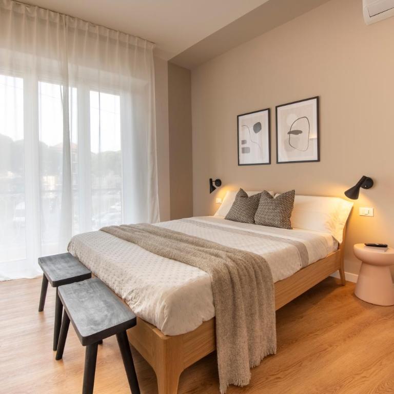 223 - Ma & Ma Luxury Apartment 1 grande - 500metri da mare e spiaggia, vicino alla Baia del Silenzio - PARCHEGGIO GRATIS PRIVATO INCLUSO - Appartamento con 2 Camere da Letto - 36