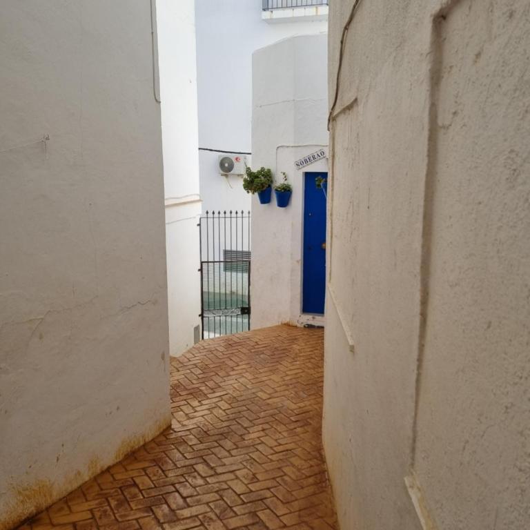 LUANTO - Two-Bedroom Apartment - 11