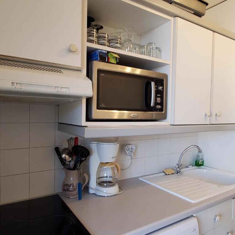 CESAREE BORGHESE, Port Frejus, Grand 2-3 pieces, 4 - Apartamento con balcón - 13