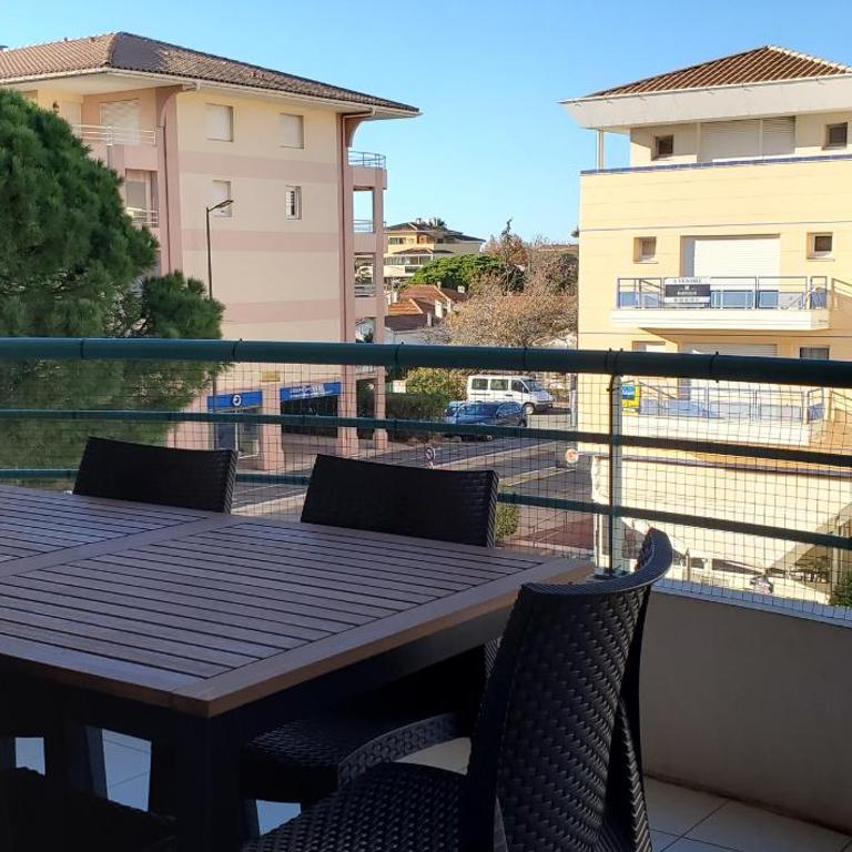 CESAREE BORGHESE, Port Frejus, Grand 2-3 pieces, 4 - Apartamento con balcón - 27