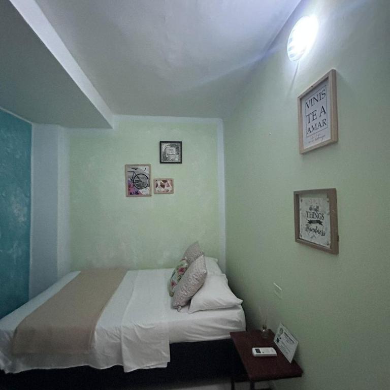 3CB-1 APARTAMENTO DE 3 ALCOBAS EN EL CENTRO HISTORICO CON AIRE ACONDICIONADO Y WIFI - Three-Bedroom Apartment - 15