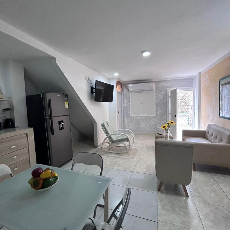 3CB-1 APARTAMENTO DE 3 ALCOBAS EN EL CENTRO HISTORICO CON AIRE ACONDICIONADO Y WIFI - Three-Bedroom Apartment - 21
