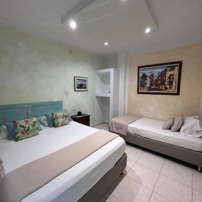 3CB-1 APARTAMENTO DE 3 ALCOBAS EN EL CENTRO HISTORICO CON AIRE ACONDICIONADO Y WIFI - Three-Bedroom Apartment - 20