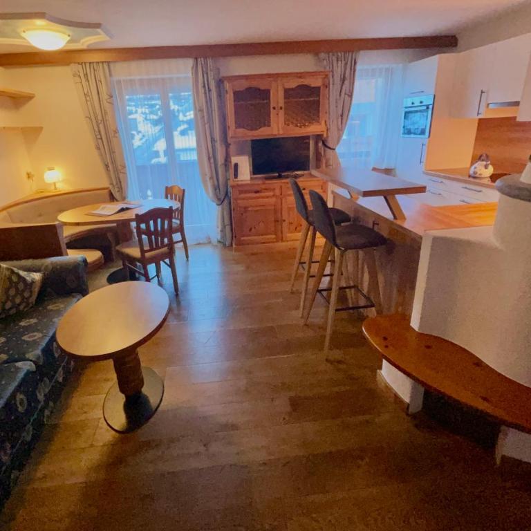 Hotel Garni Concordia - Dolomites Home - Appartamento con Vista Montagna - 6