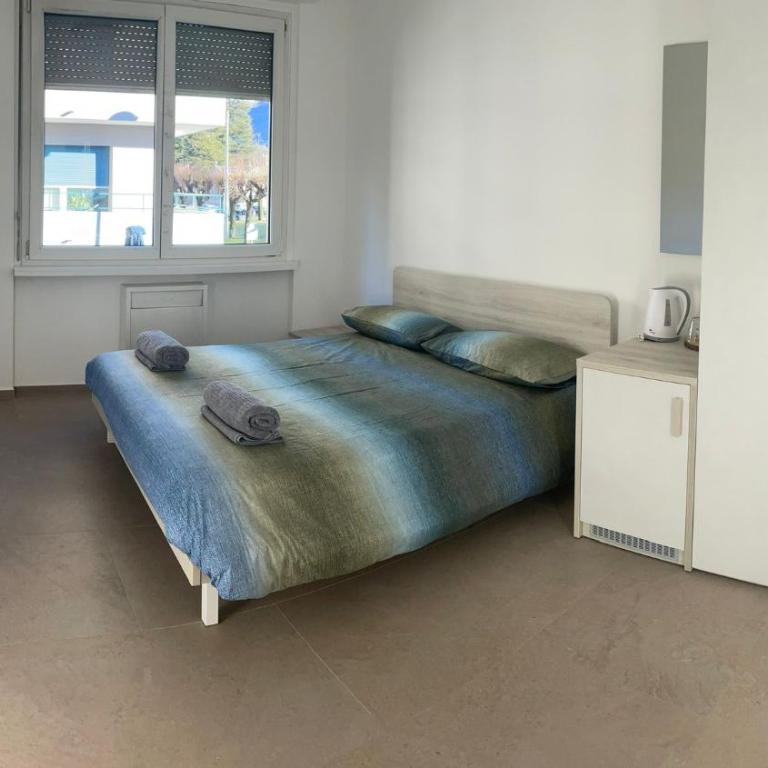 La Veranda Guest Rooms - Free Public Transport & Parking, close to City Center - Camera Matrimoniale con Bagno Privato - 3