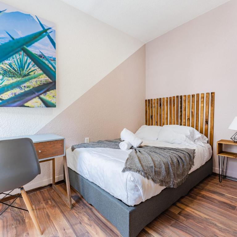 Santa Ma la Ribera Lofts by VH - Two-Bedroom Apartment - 17