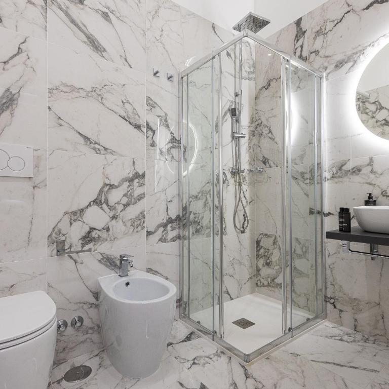 IRON Luxury Rooms - Camera Tripla - 7