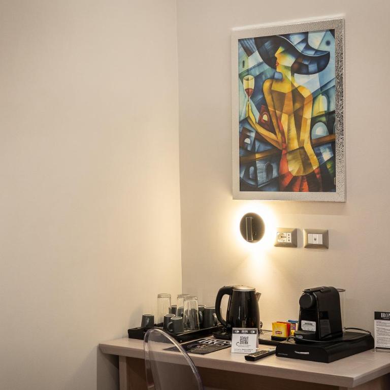 IRON Luxury Rooms - Camera Tripla Deluxe - 10