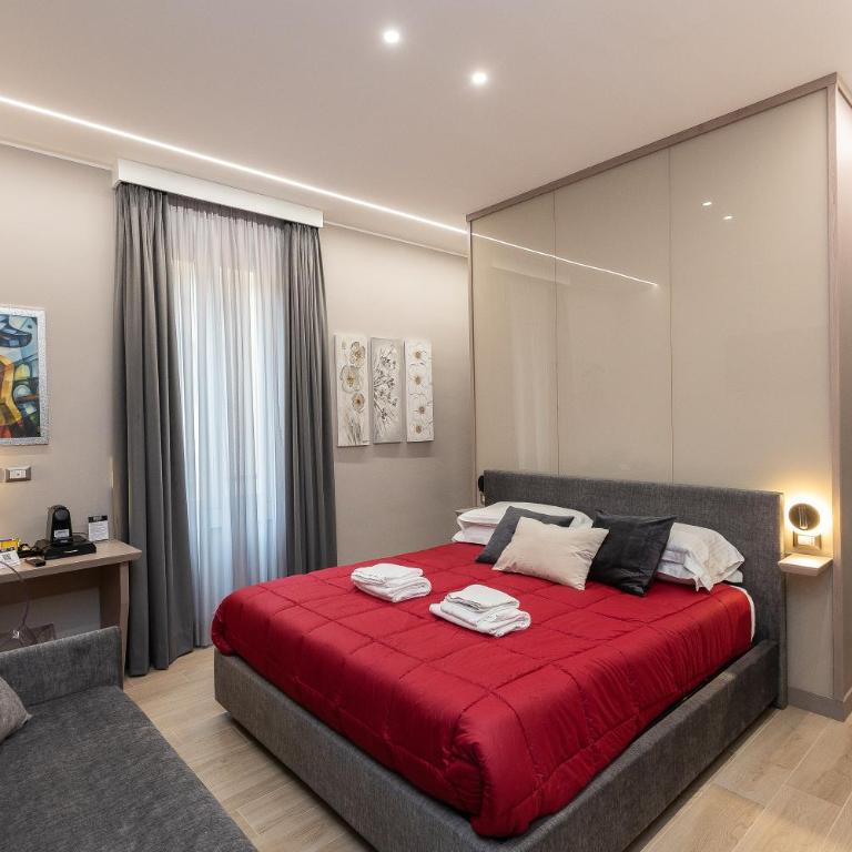 IRON Luxury Rooms - Camera Tripla Deluxe - 8