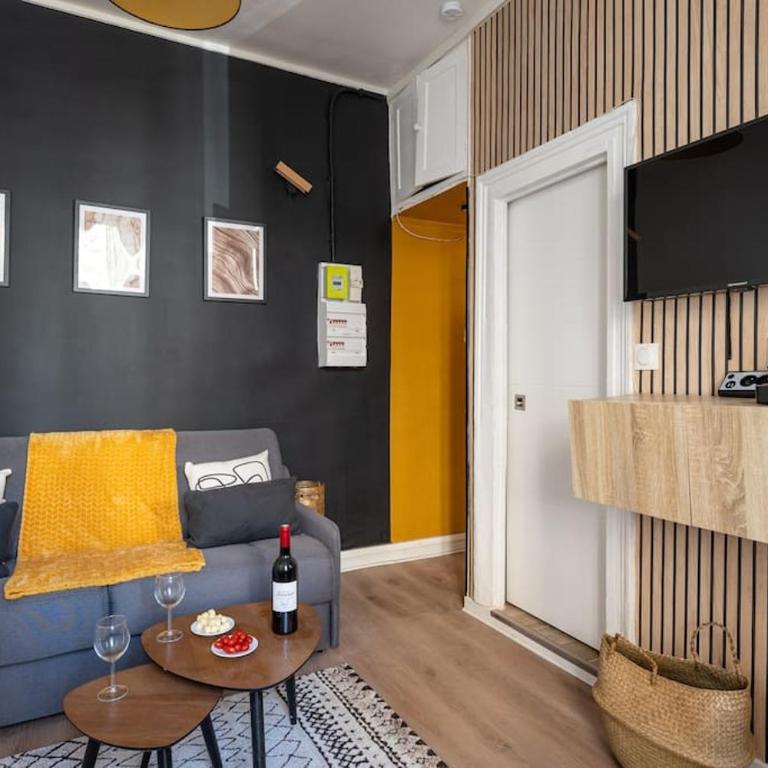 TinyÉbène*Paris/Stade de France - One-Bedroom Apartment - 10