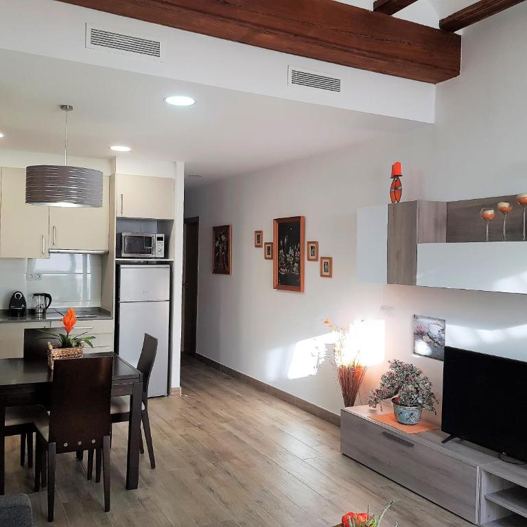 Flats Piera Valencia Center - Two-Bedroom Apartment with Terrace - 46