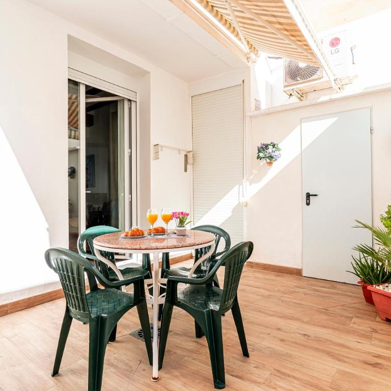 Flats Piera Valencia Center - Two-Bedroom Apartment with Terrace - 50