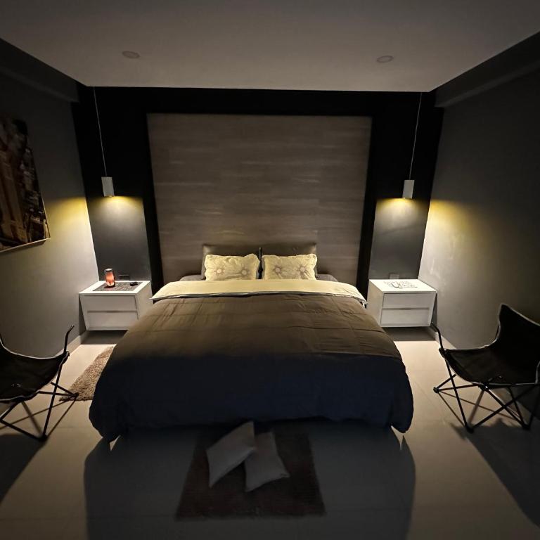 Rio-ApartaHotel-Lagos - Deluxe King Room - 5